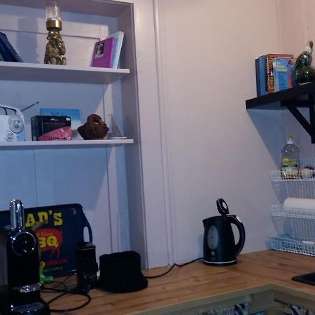 多恩比恩Privatzimmer Im Gasthaus Engel公寓 外观 照片