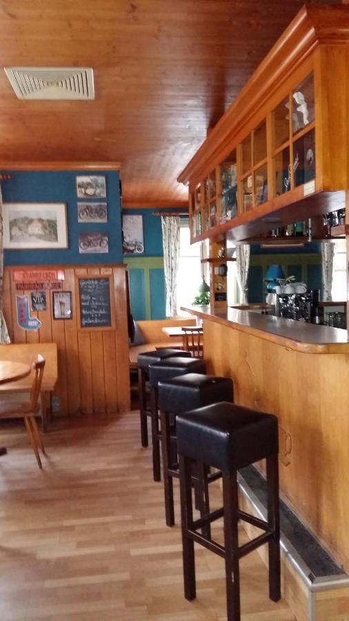 多恩比恩Privatzimmer Im Gasthaus Engel公寓 外观 照片